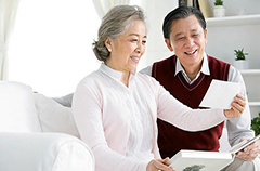 激活养老服务的社会化供给